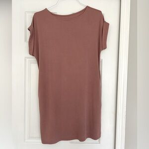 Alya Casual Rose colored T-Shirt Dress